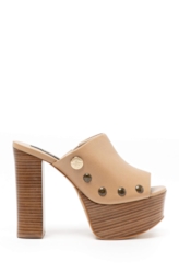 Sandalia Clog Hill Ellus Caramelo