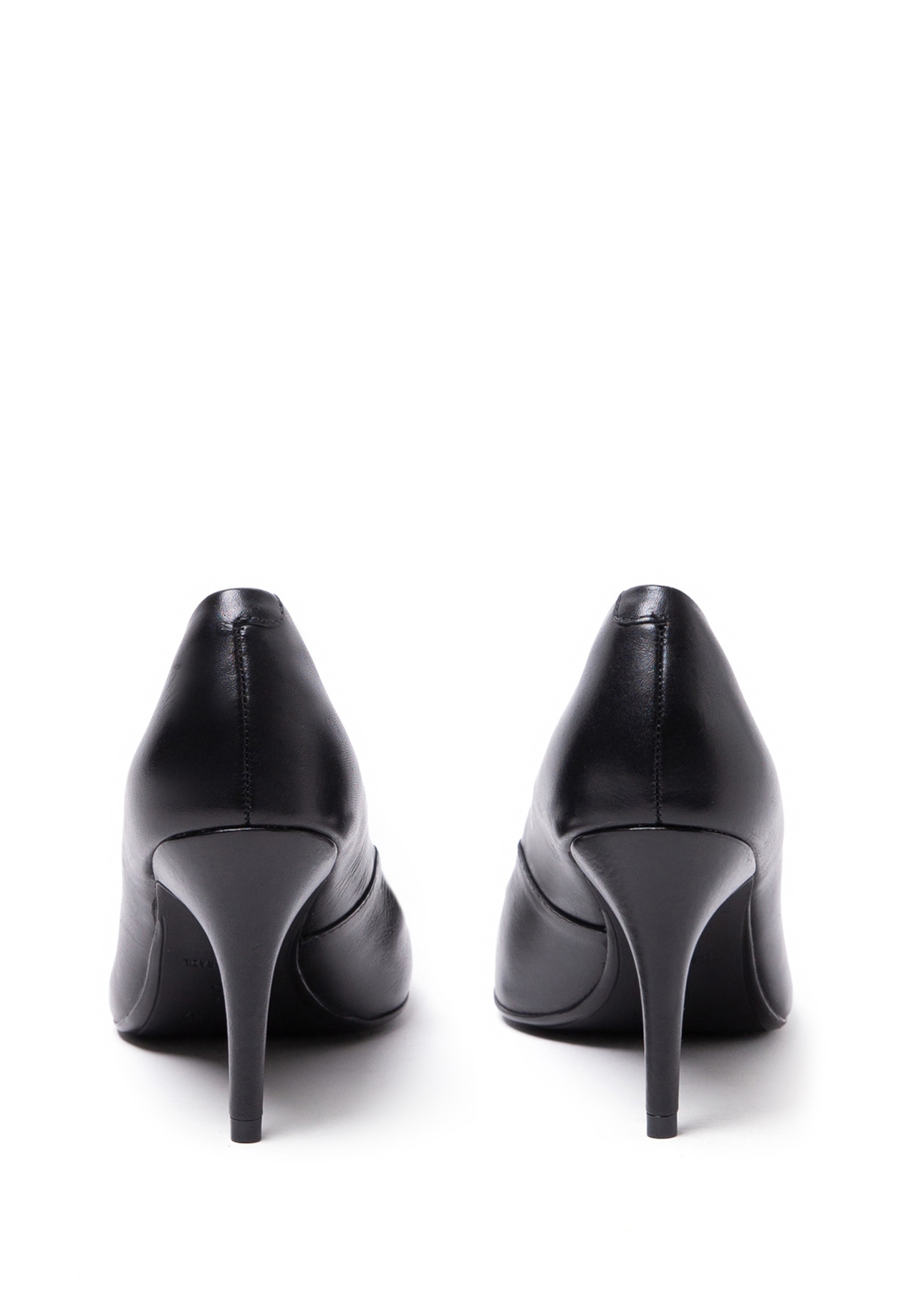 Sapato Scarpin  Olga Ellus Preto