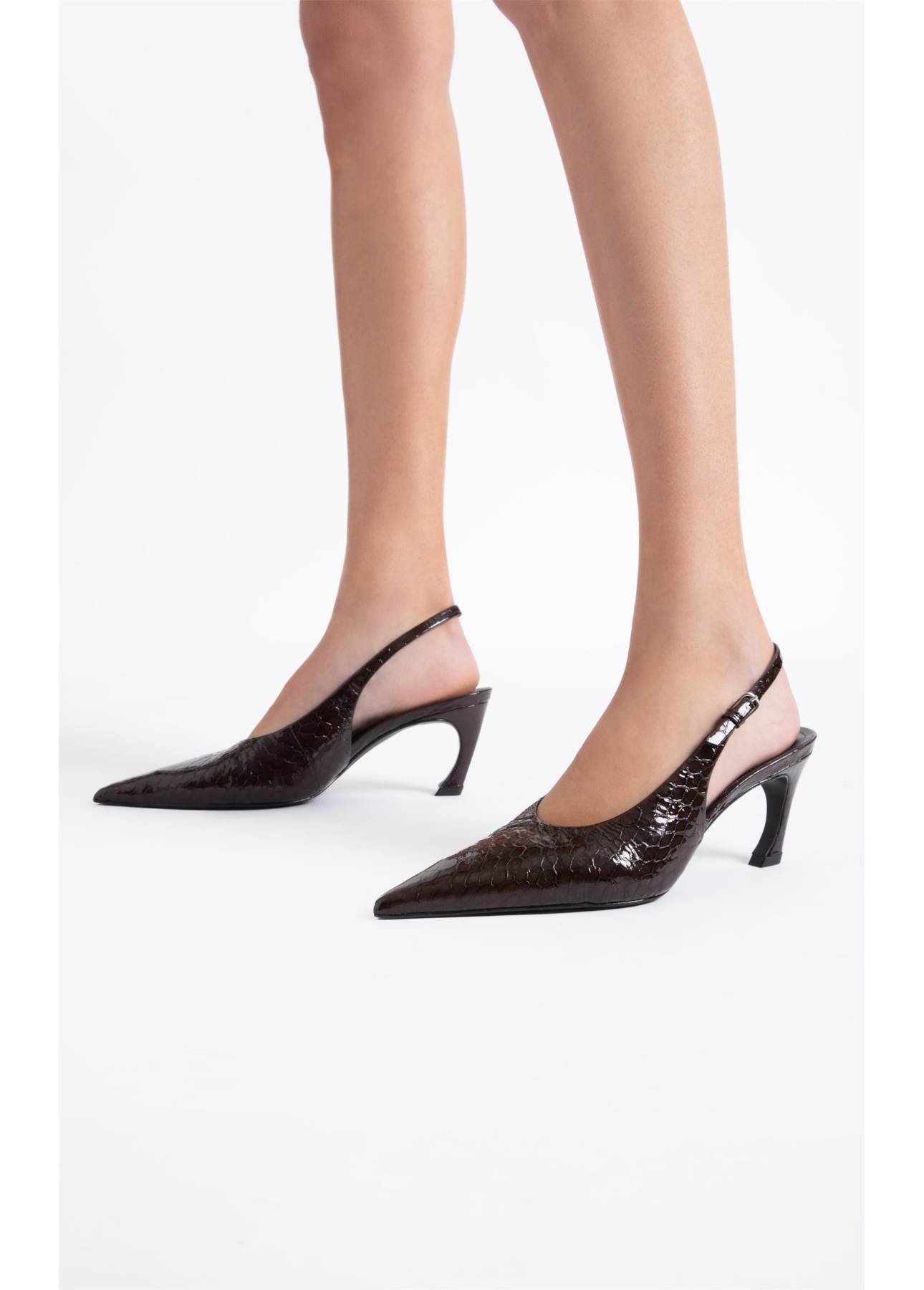 Sapato Slingback Victoria Cafe