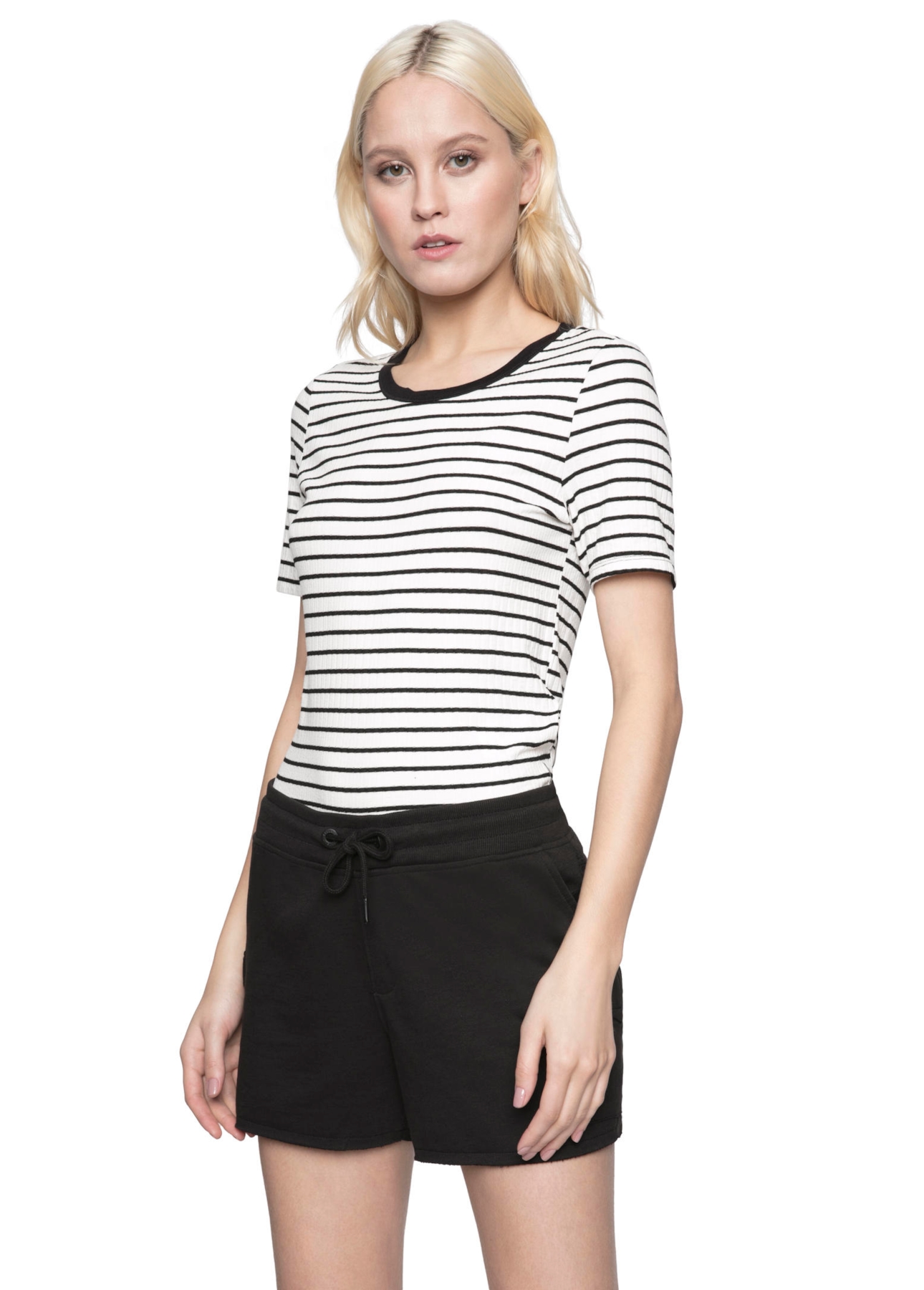 Short Athletic Color Cargo Preto