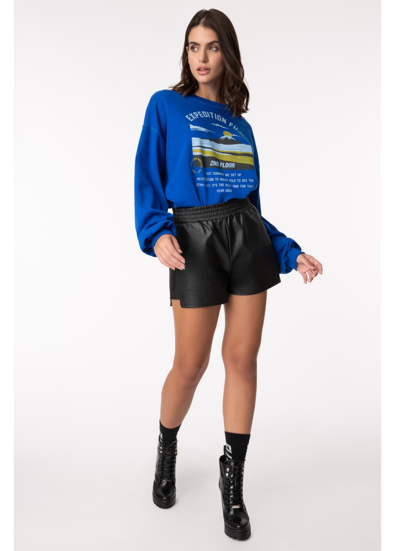 Short Basic Preto