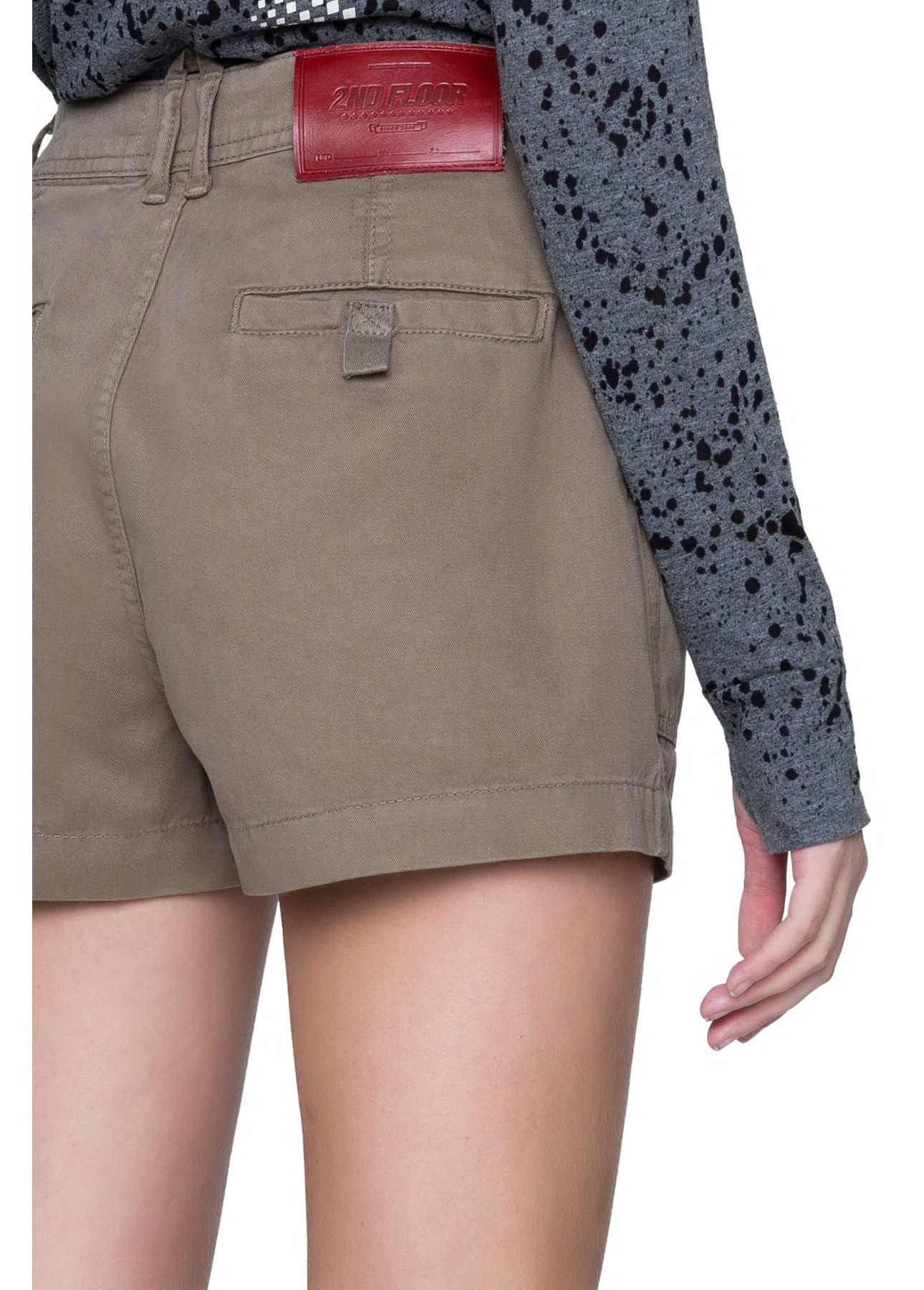 Short Cargo Color Verde Militar