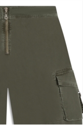 Short Color Twill Wide Cargo Verde Escuro