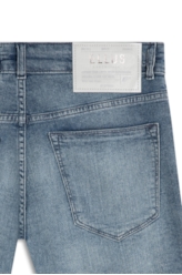 Short Dark Indigo Elastic Lav.Claro