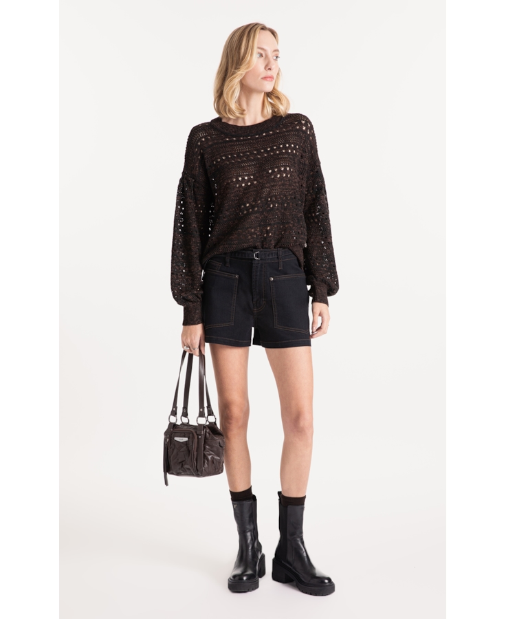 Short First Black Evase Amaciado