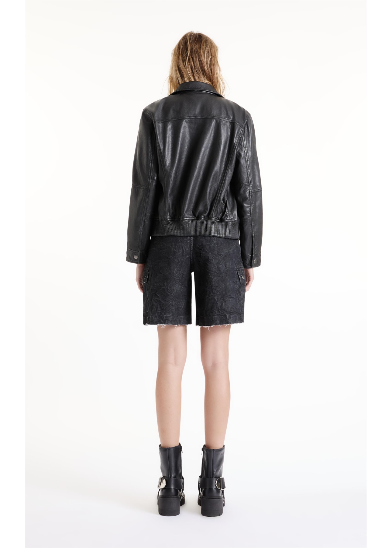 Short Ocean Elastic Wide Cargo Lav.Black