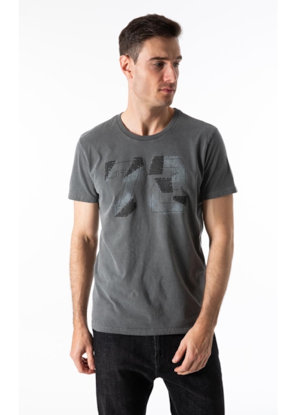 T-Shirt 72 Embroidery Preto