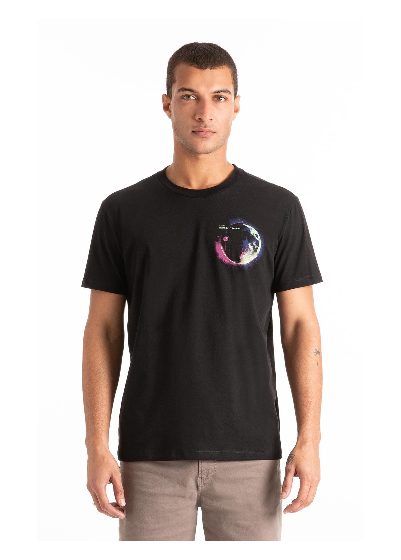 T-Shirt Airstair Glow Preto