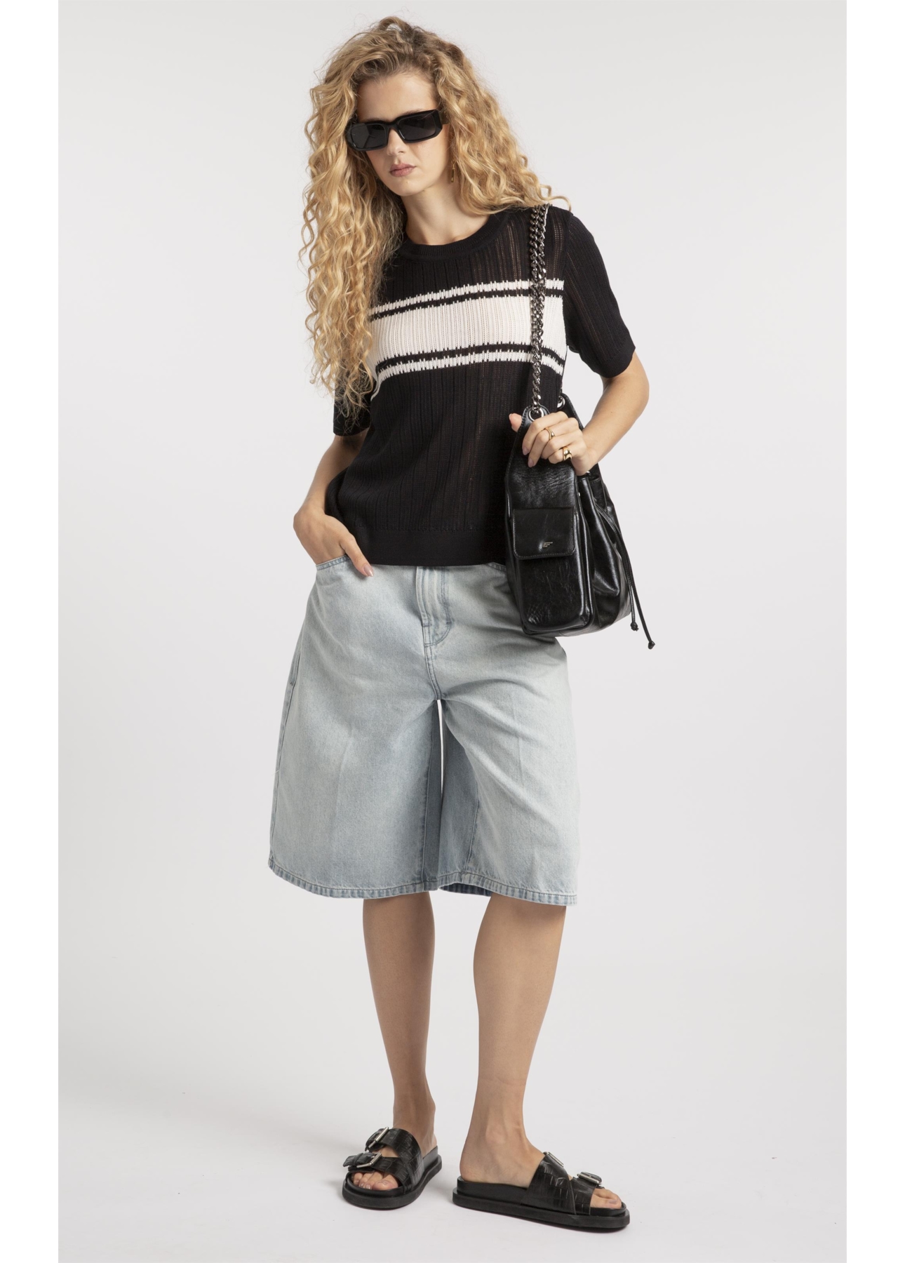 T-Shirt Basic Knit College Preto