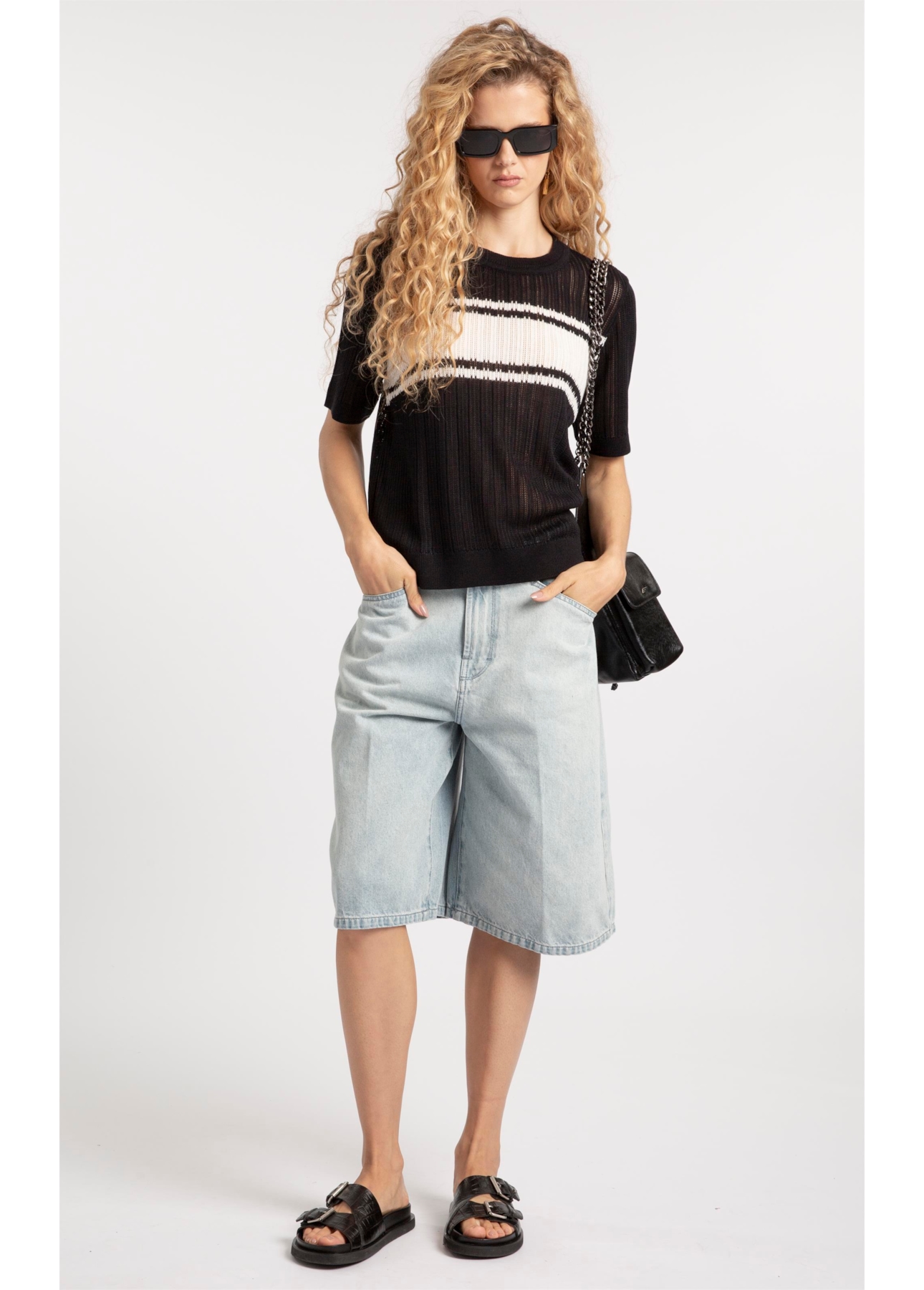 T-Shirt Basic Knit College Preto