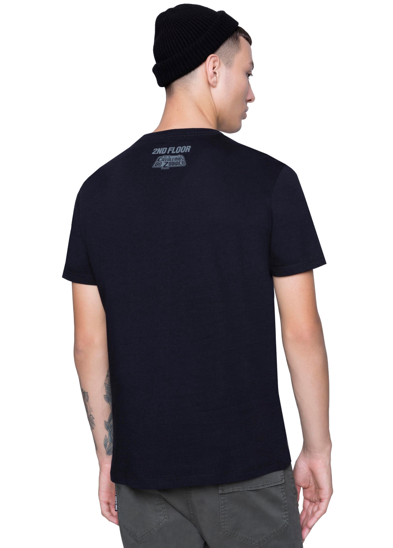 T-Shirt Cavaleiros do Zodíaco Shaina Preto