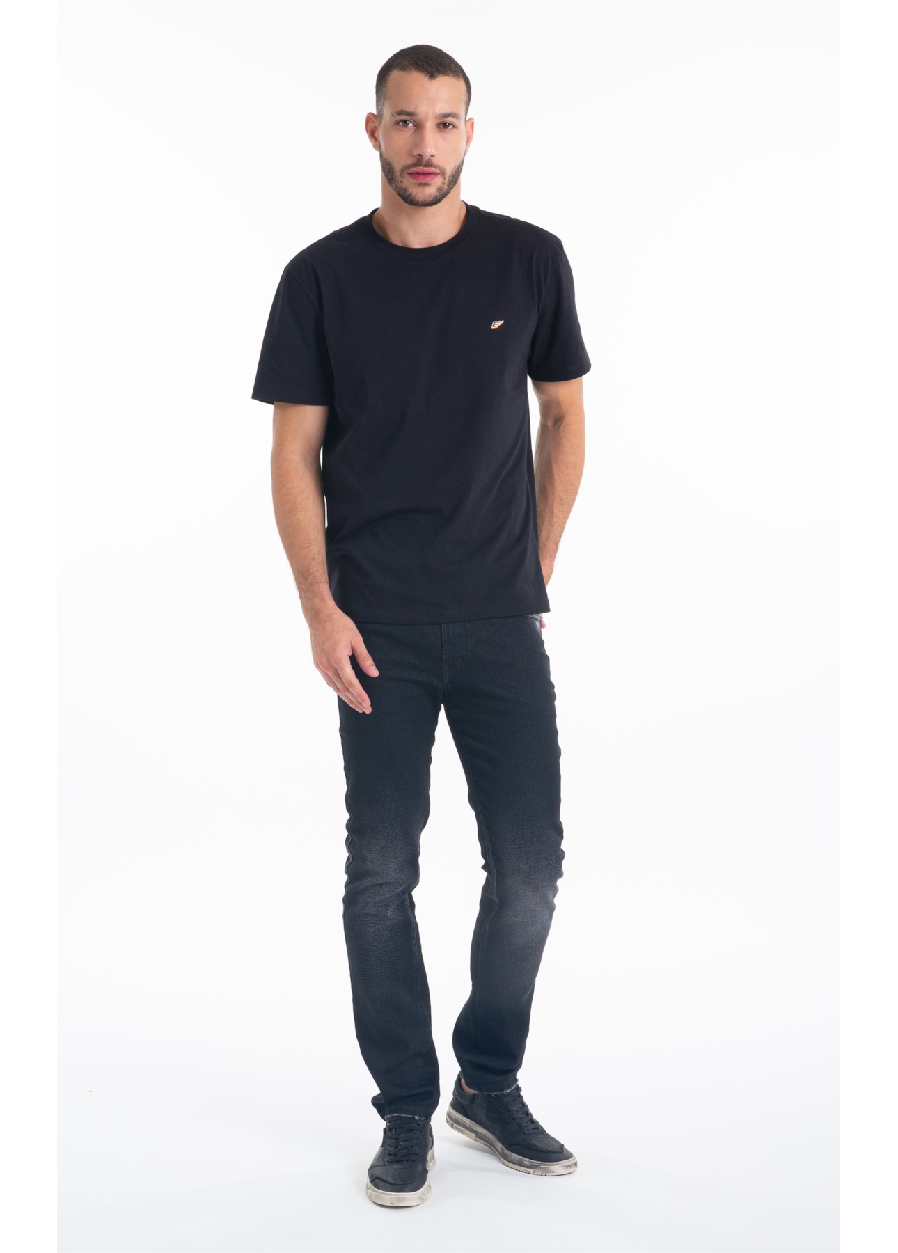T-Shirt e Asa Holographic Preto
