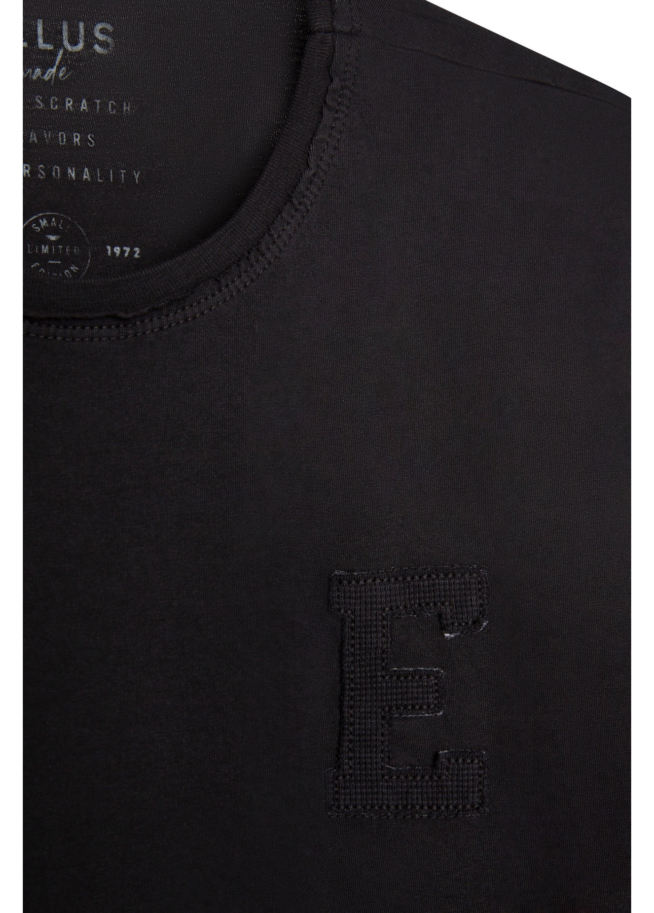 T-Shirt  Fine e Waffel Over Preto