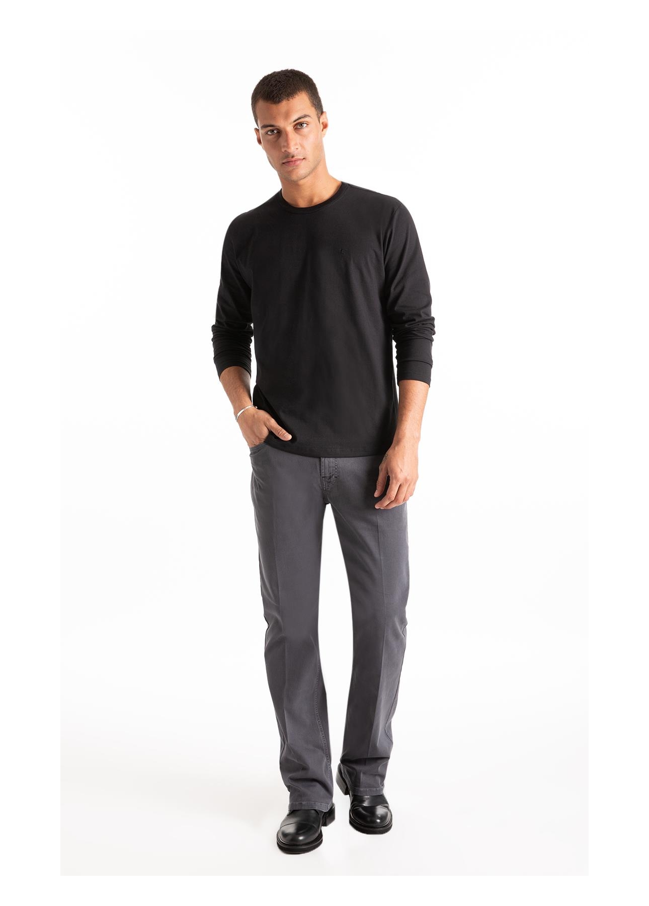 T-Shirt Fine Easa Classic Preto