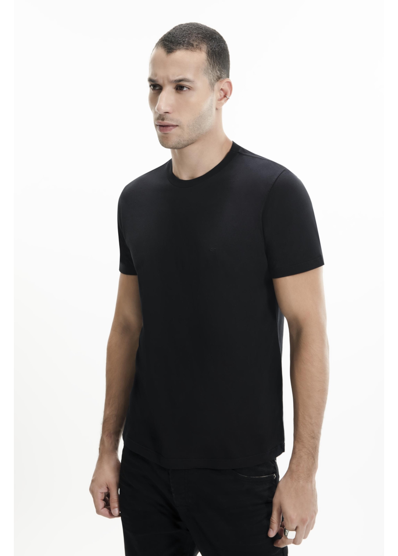 T-Shirt Fine Easa Classic Preto