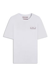 T-Shirt Fine Places Over Branco
