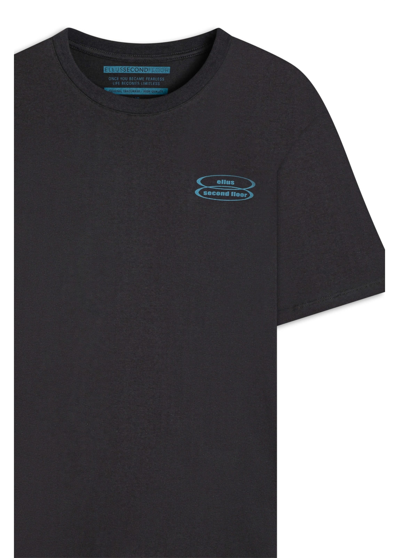 T-Shirt Fine Places Over Plumbo