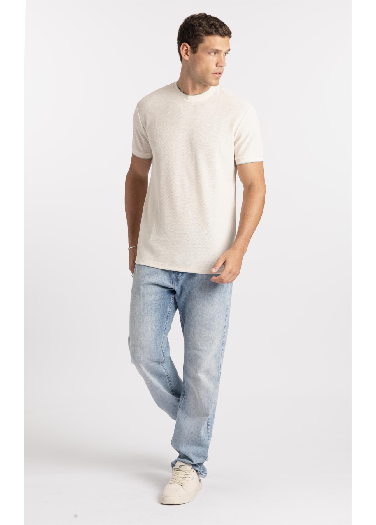 T-Shirt Malha Favo Easa Friso Classic Off White
