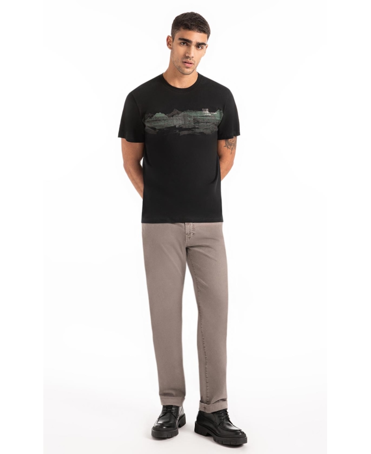 T-Shirt Mountain Range Classic Preto