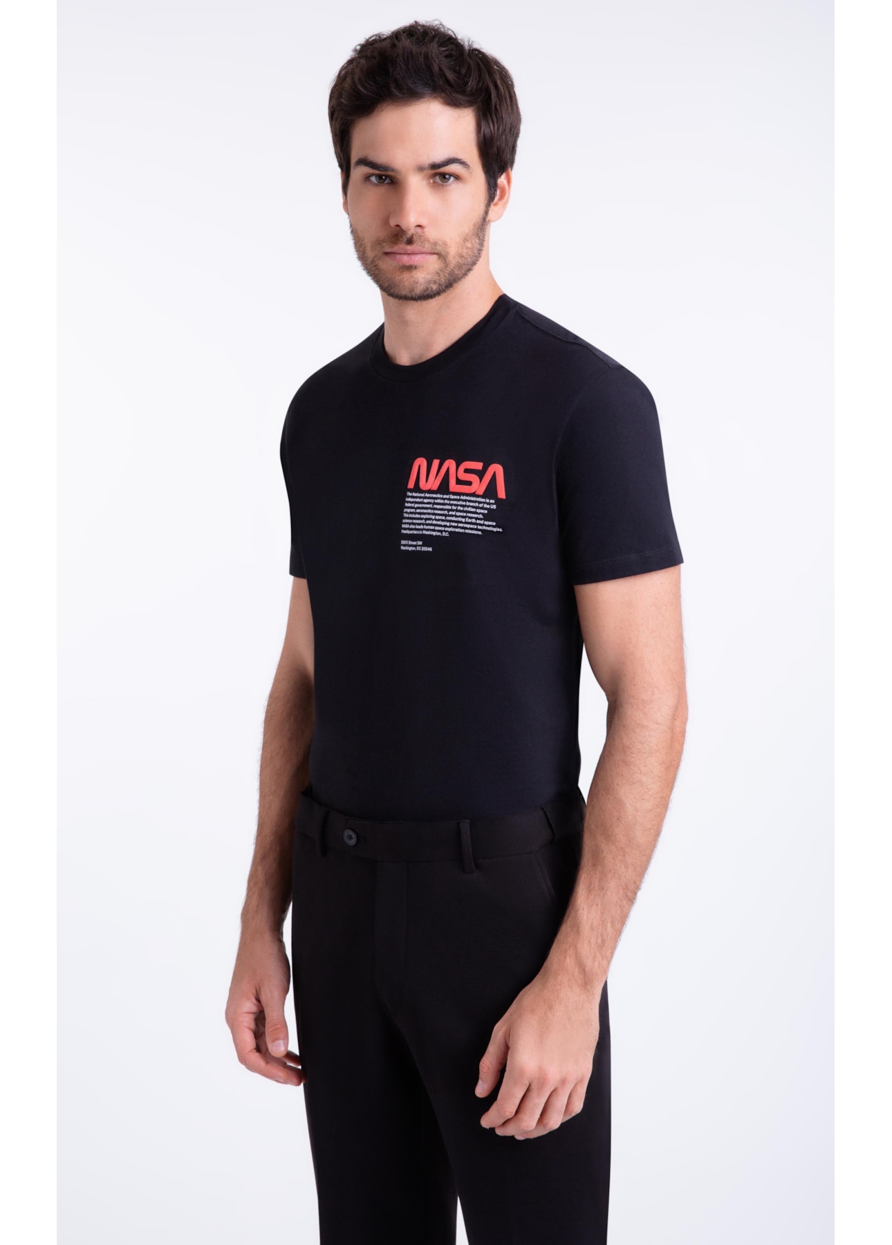 T-Shirt Nasa Worm Preto