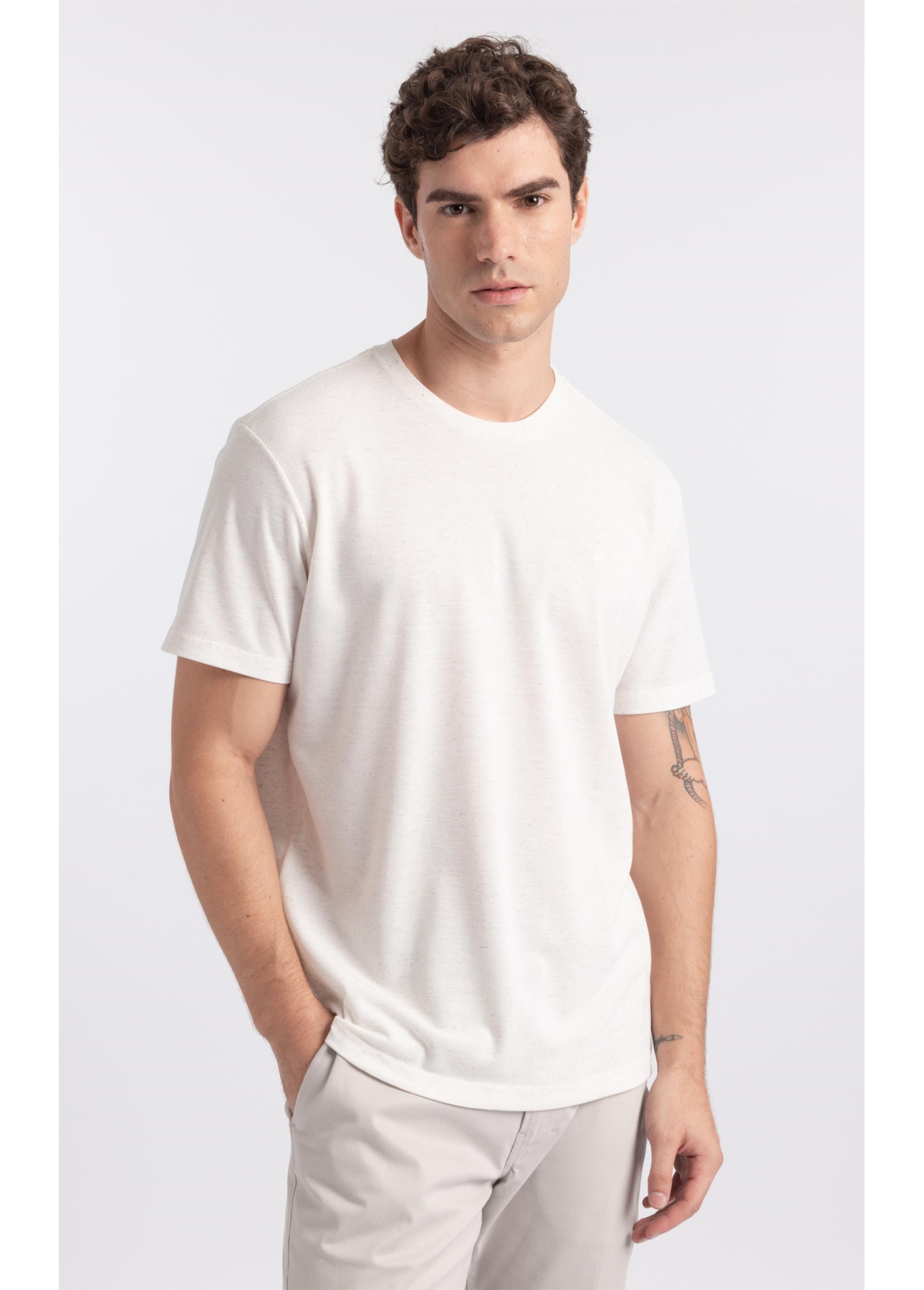 T-Shirt Piquet Polilinho Easa Classic Off White