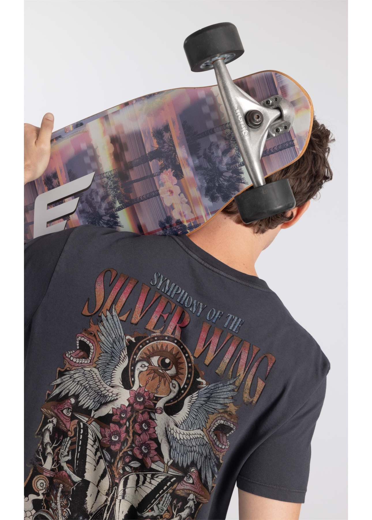 T-Shirt Silver Wing Classic Cinza Medio