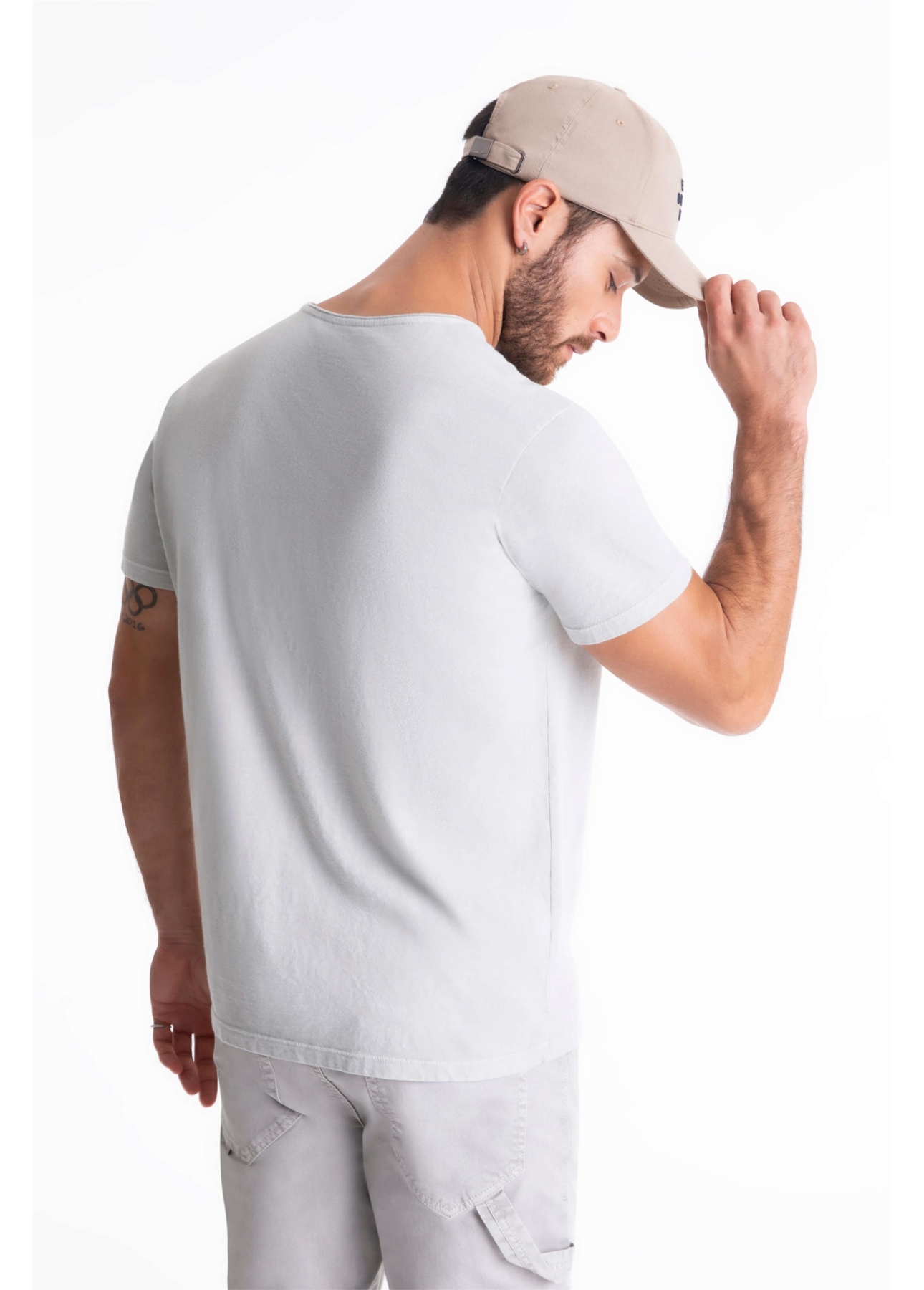 T-Shirt Touch Washed Rebel Forever Cinza Claro