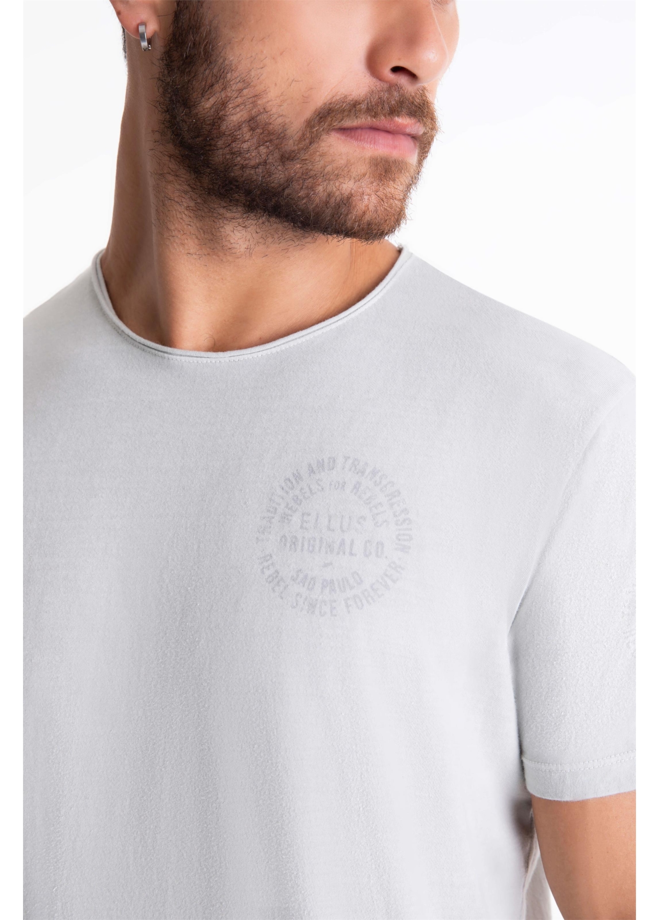 T-Shirt Touch Washed Rebel Forever Cinza Claro