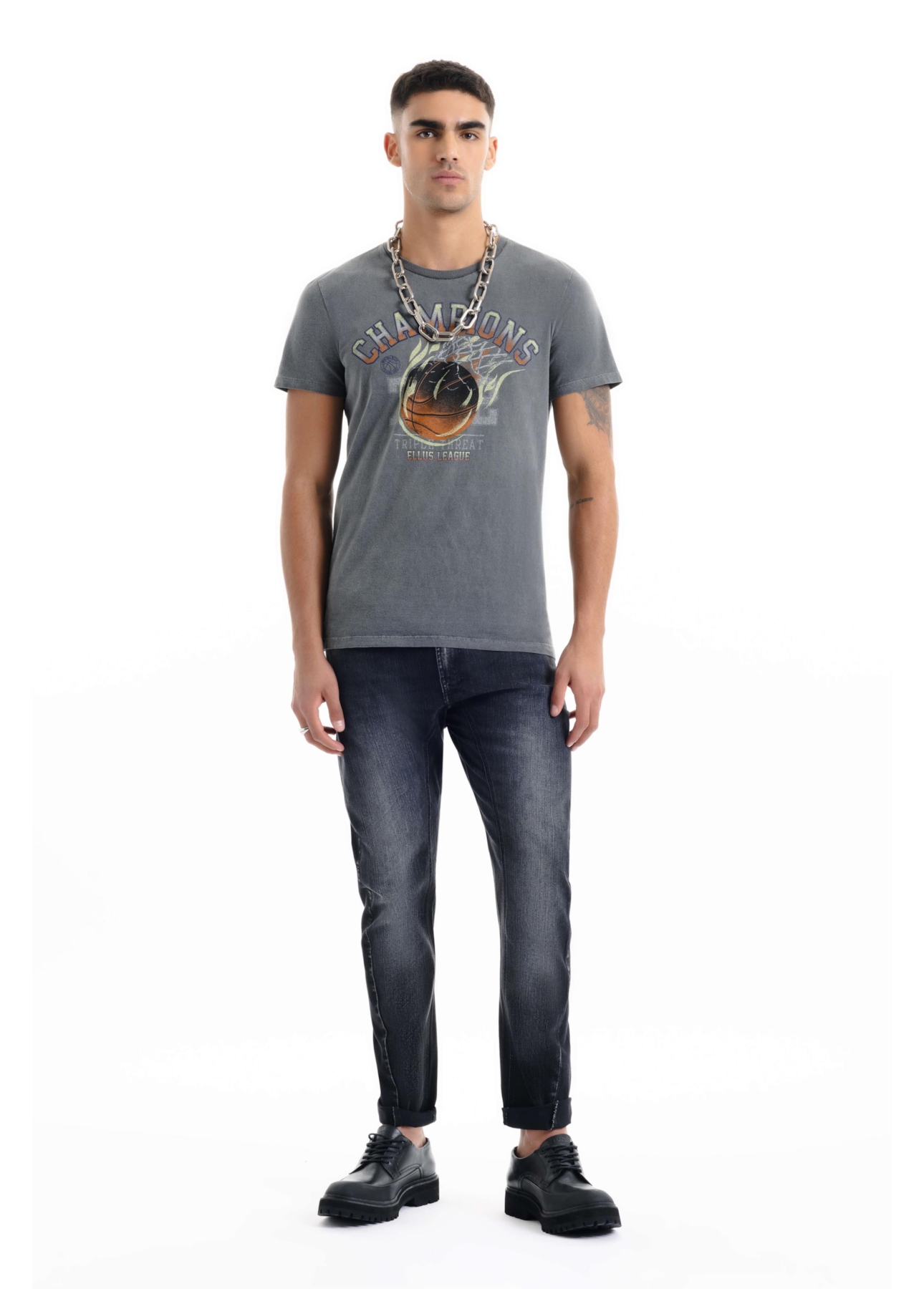 T-Shirt  Washed Basket Champions Preto