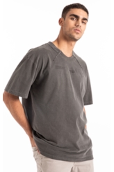 T-Shirt Washed Brutally Over Grafite