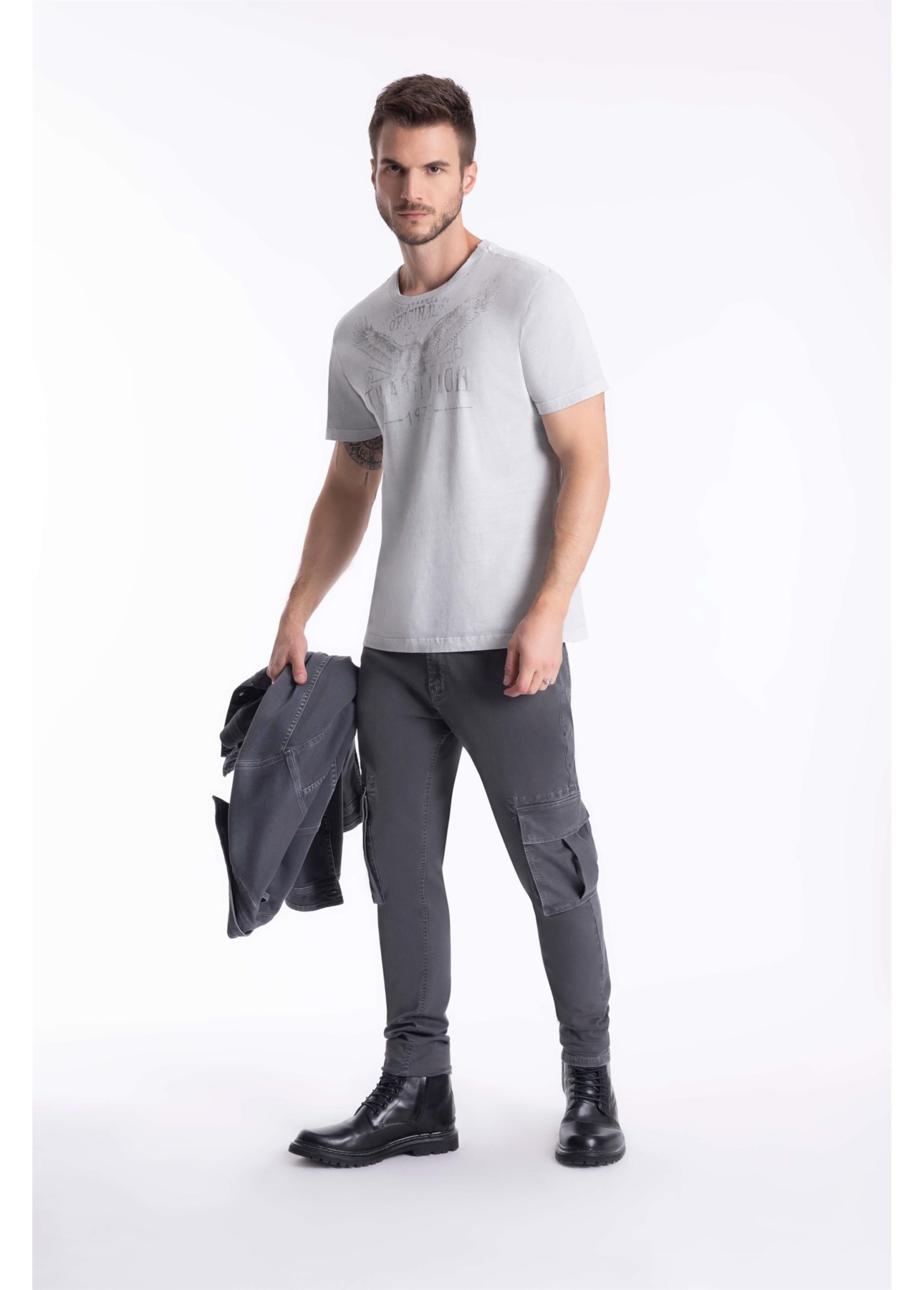 T-Shirt Washed Eagle Tradition Cinza