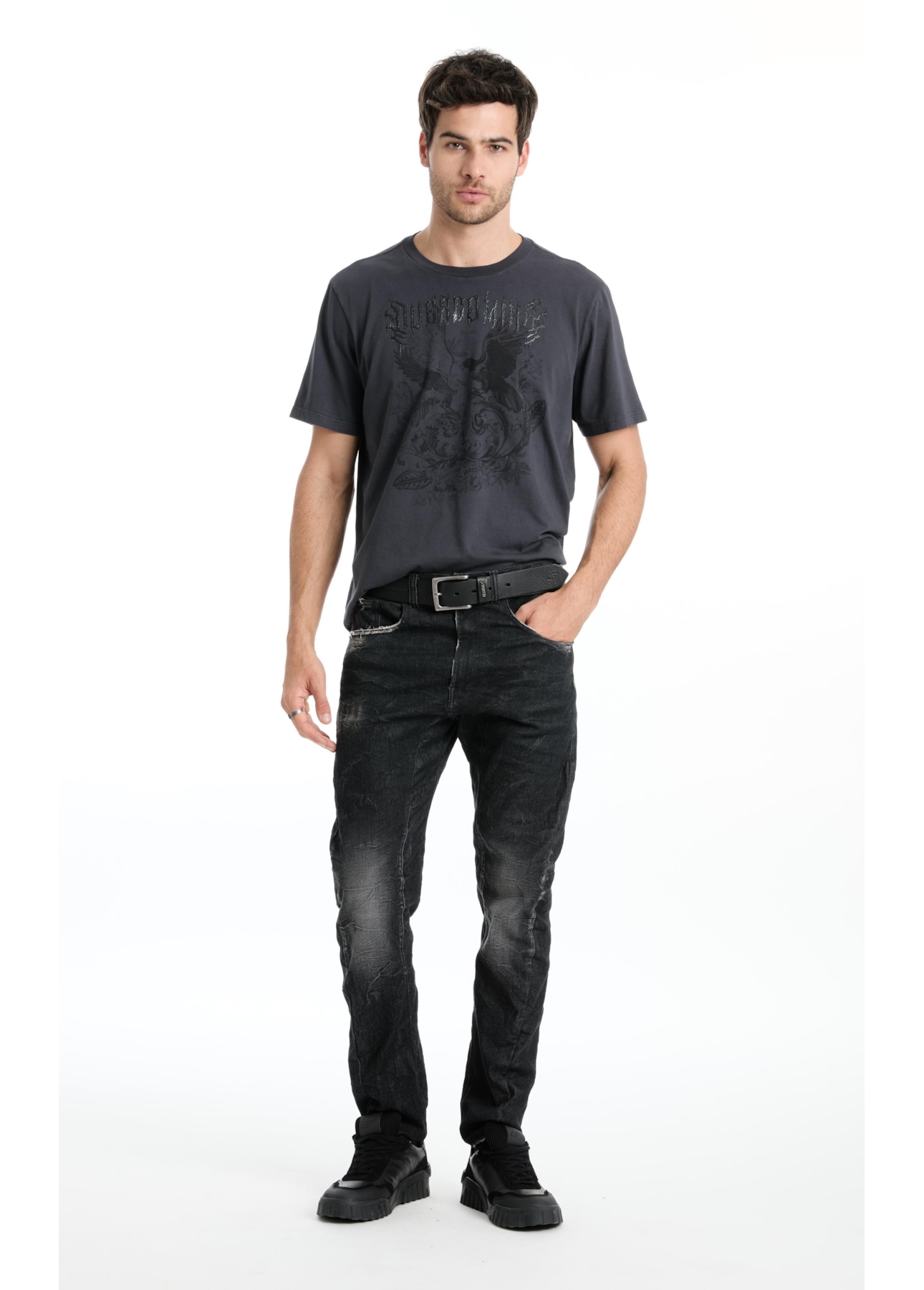 T-Shirt Washed Overcoming Preto