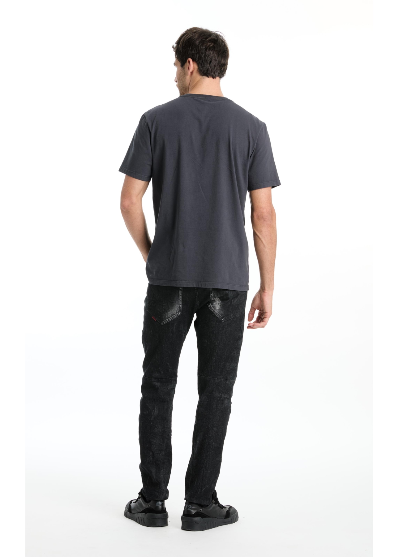 T-Shirt Washed Overcoming Preto
