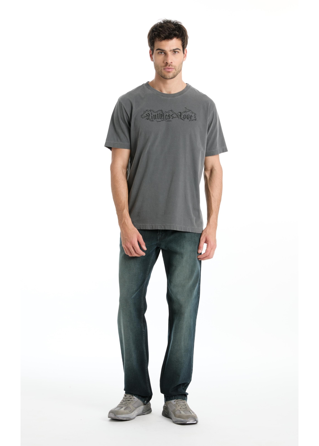 T-Shirt Washed Ruthless Love Preto