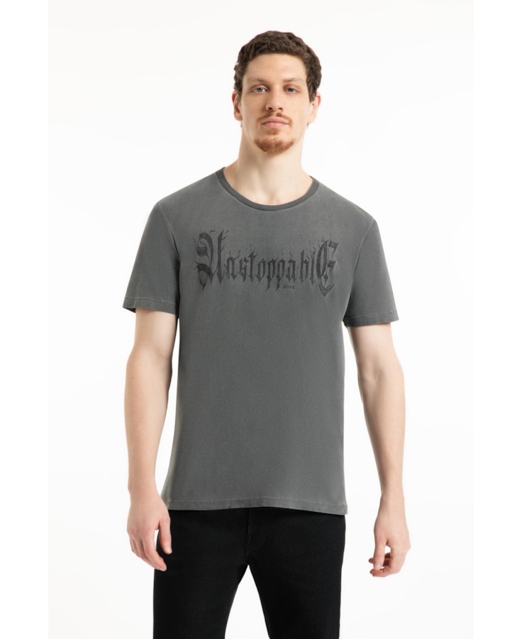 T-Shirt Washed Unstoppable Classic Preto
