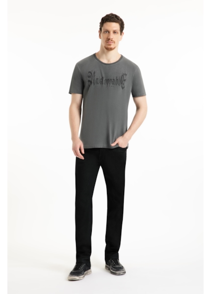 T-Shirt Washed Unstoppable Classic Preto