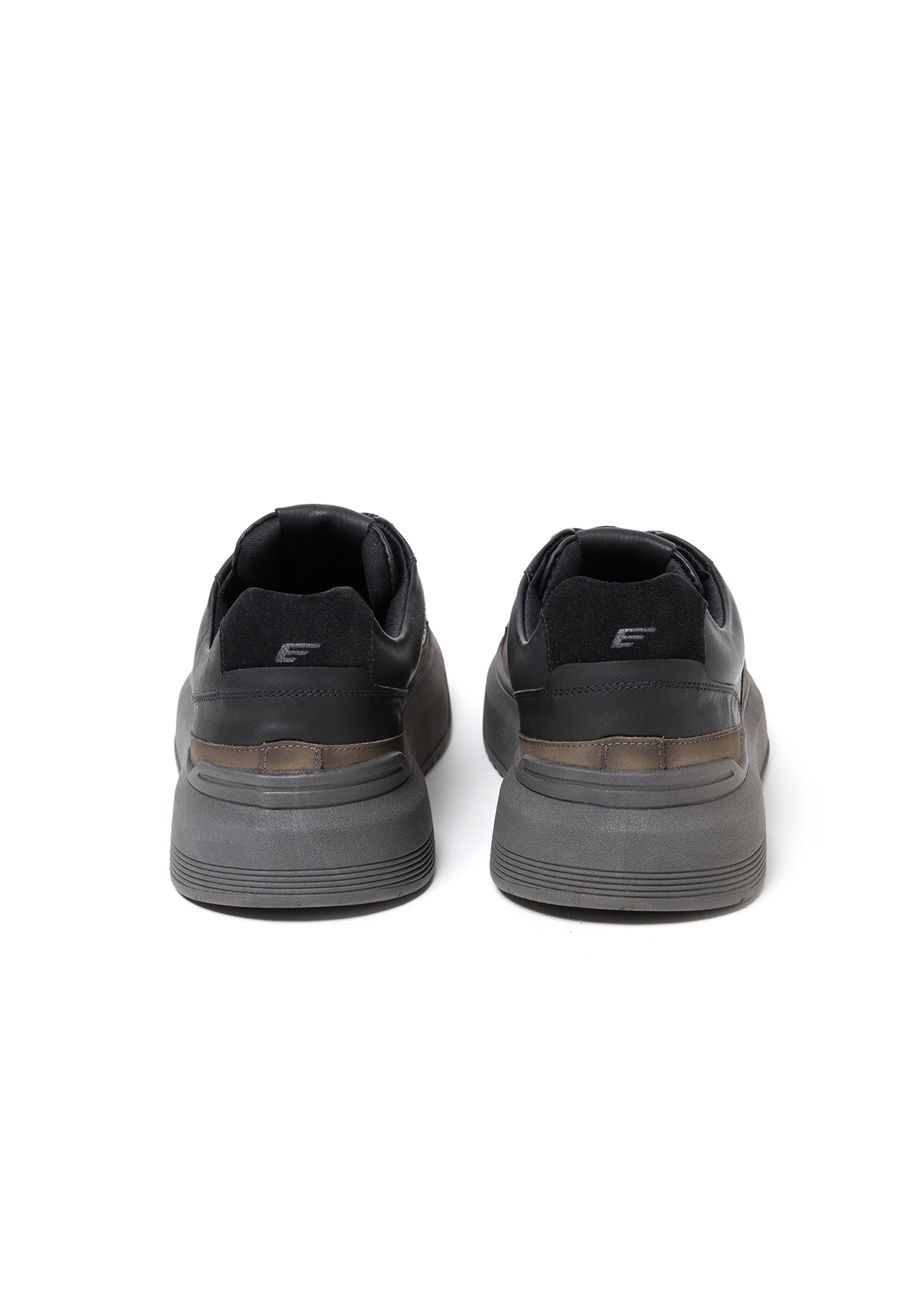 Tenis George Ellus Preto