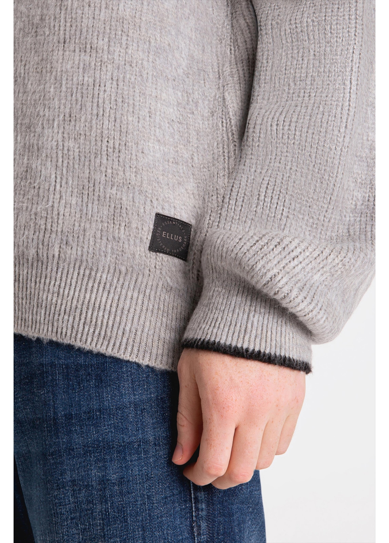 Tricot Ellus Brushed Contrast Edge Cinza