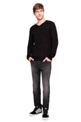 Tricot Neck v Preto