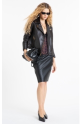 Vegan Leather Pencil Skit Preto