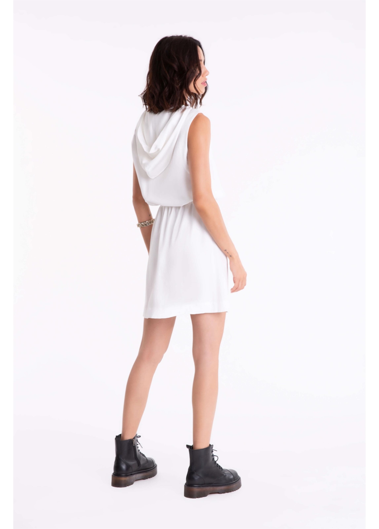 Vestido Cap Adjuster Off White