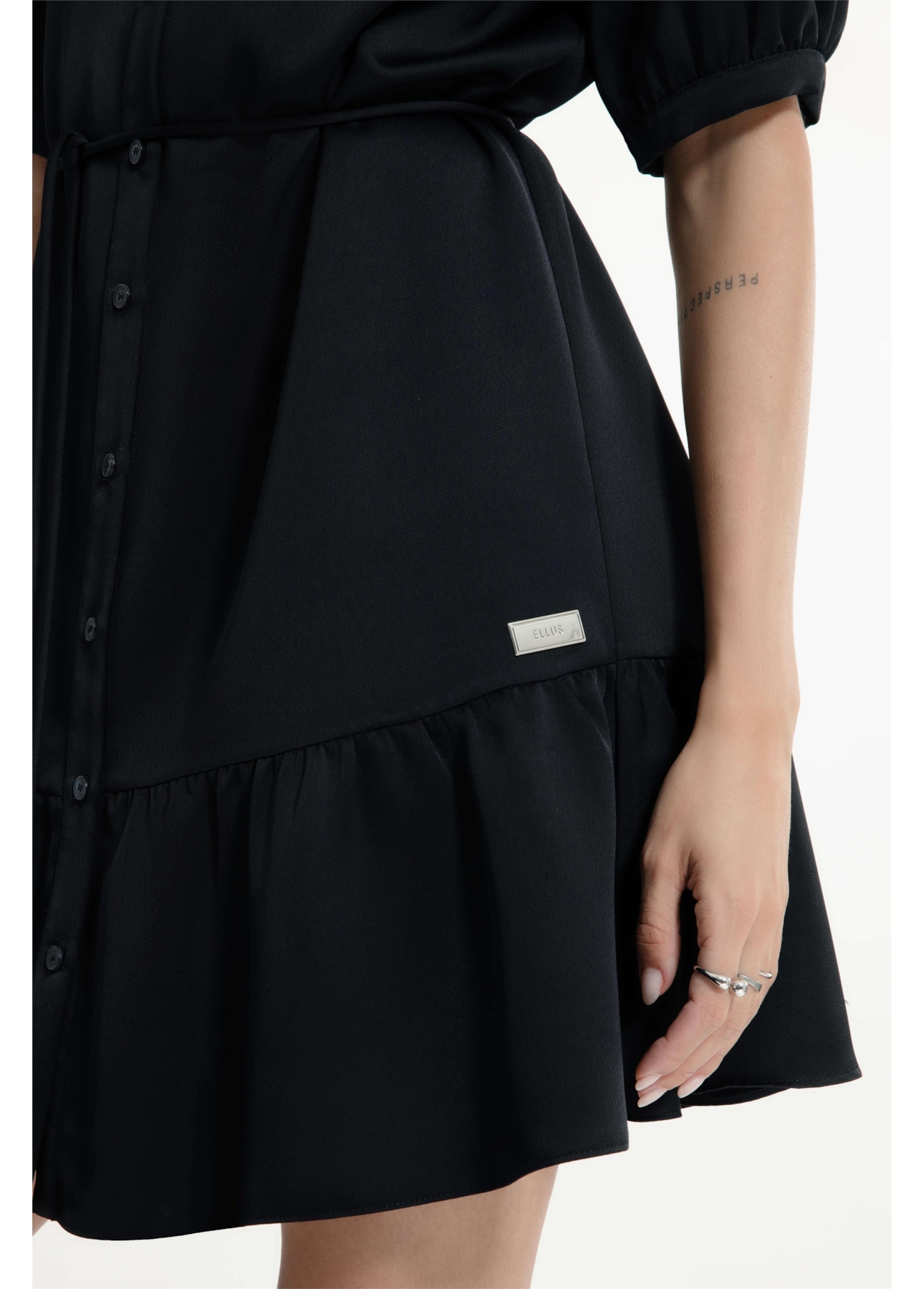 Vestido Crepe Paris Puff Preto