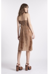 Vestido Crinkle Aira Strappy Midi Marrom
