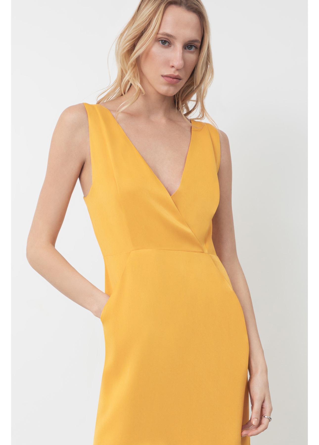 Vestido Ellus Sleeveless Mostarda