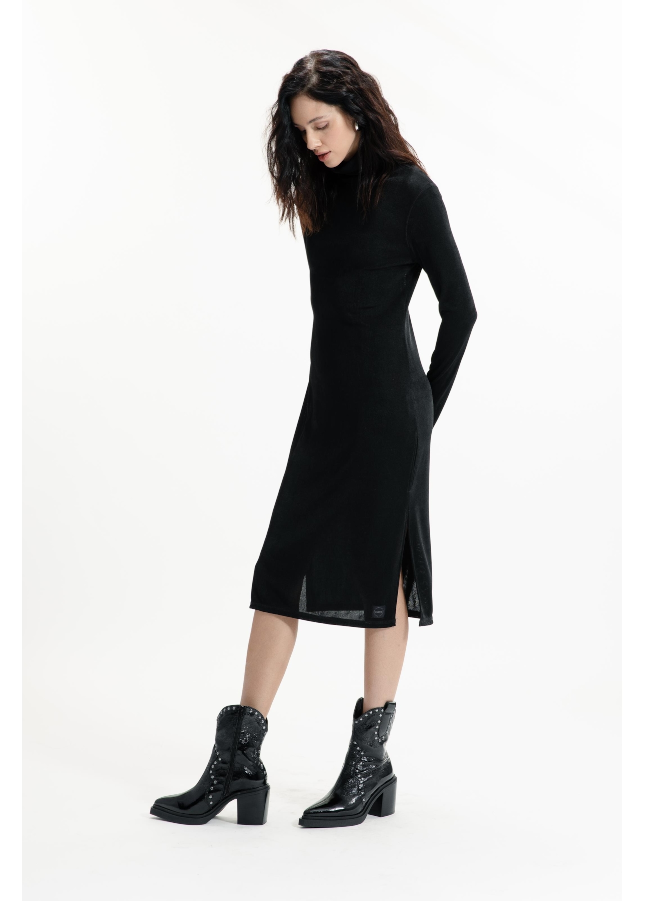 Vestido Flow Turtleneck Preto