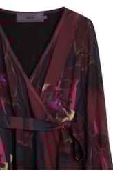 Vestido Incandescente Overlap Contrast Dark Wine