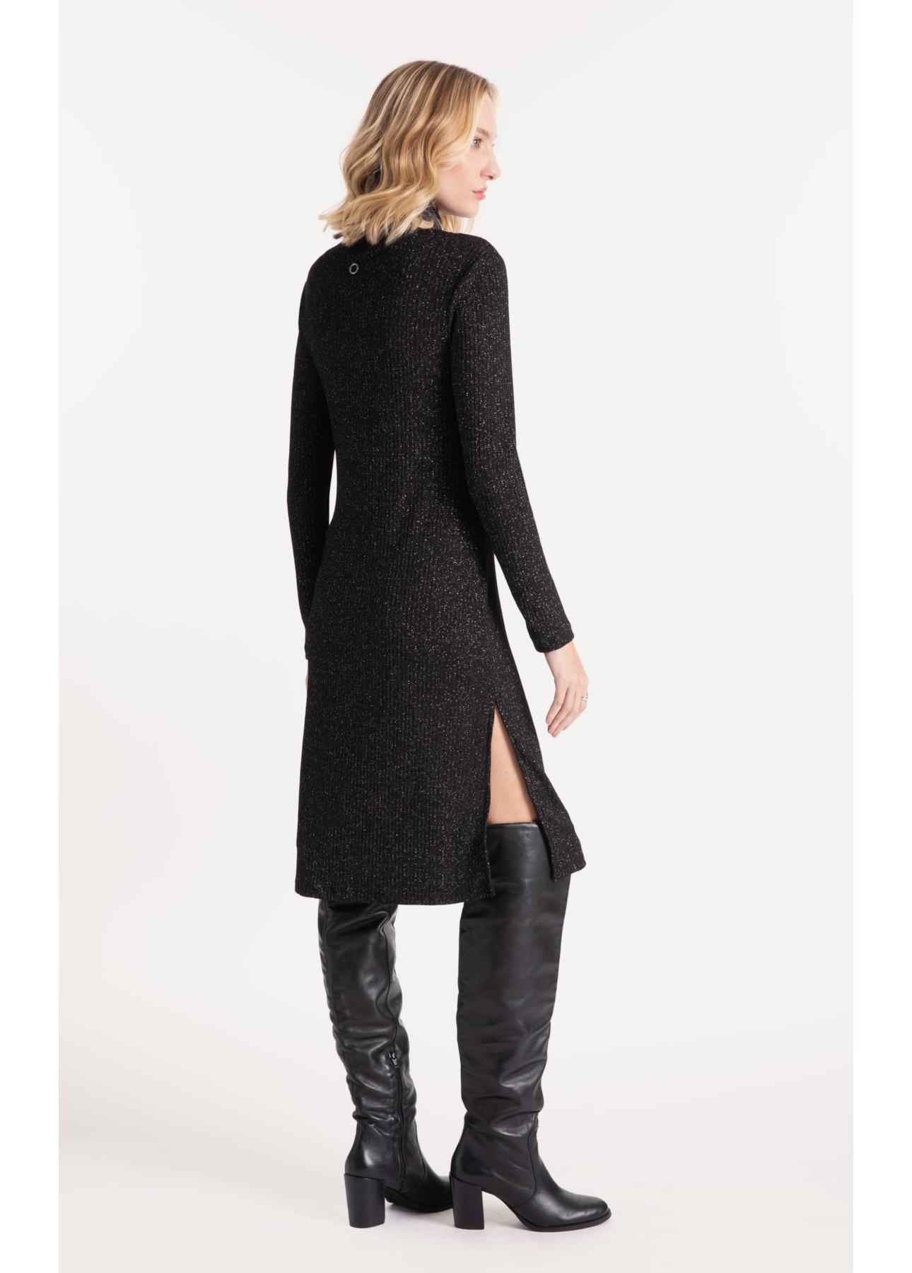 Vestido Metalic Turtle Neck Midi Preto