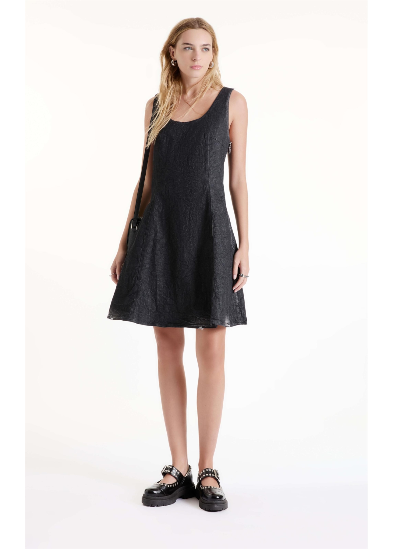 Vestido Ocean Elastic  Ilhós Lav.Black