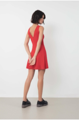 Vestido Scuba Crepe Neckline Vermelho