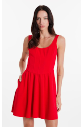 Vestido Scuba Crepe Recortes Evase Curto Vermelho